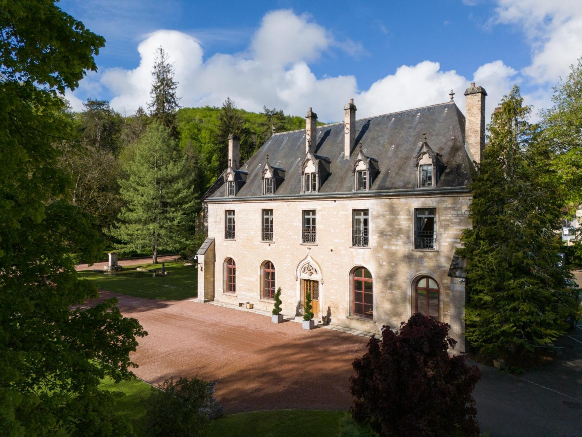 Abbaye De La Bussiere Hotel Exterior photo